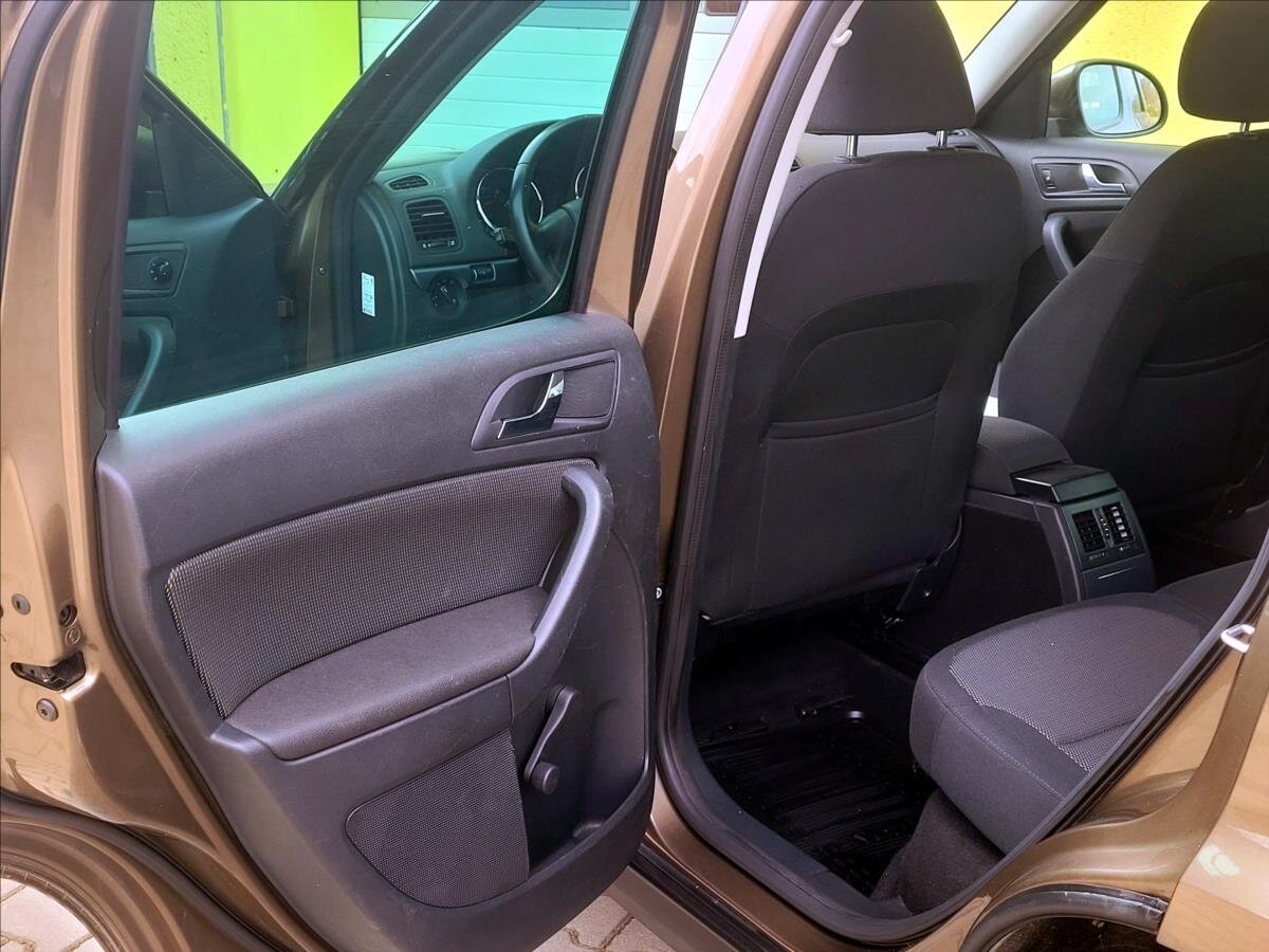 Škoda Yeti SUV / Terénní 1,2 l 77 kw