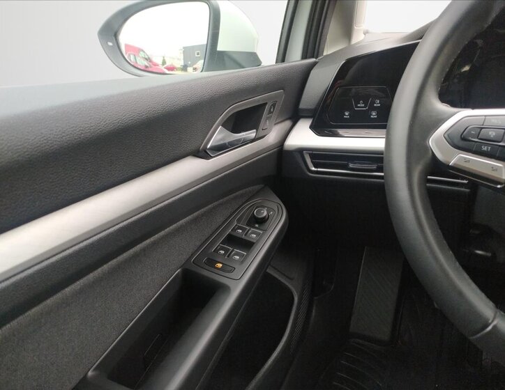 Volkswagen Golf Kombi 2,0 l 110 kw