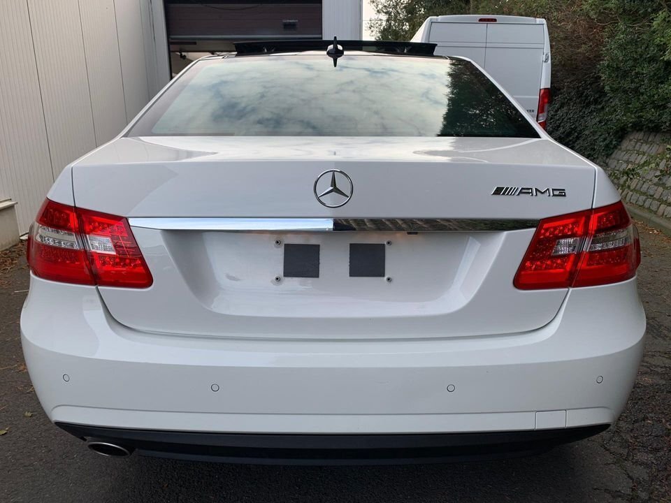 Mercedes-Benz Třídy E Sedan 2,2 l 120 kw