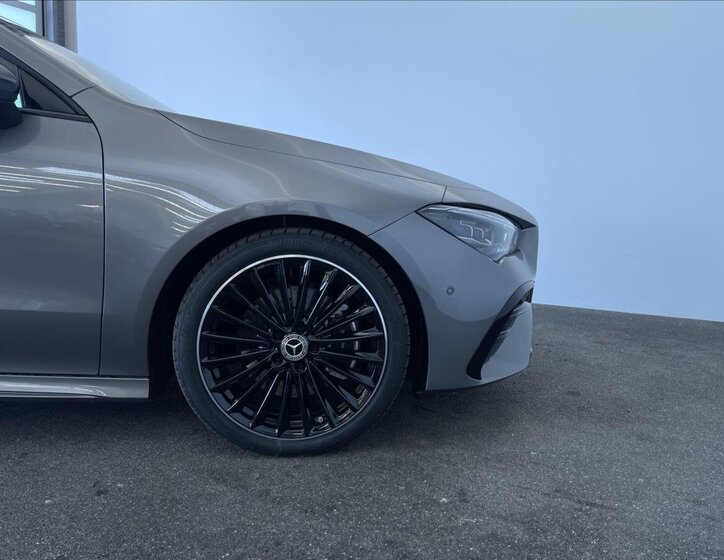 Mercedes-Benz CLA Kupé 1,3 l 120 kw