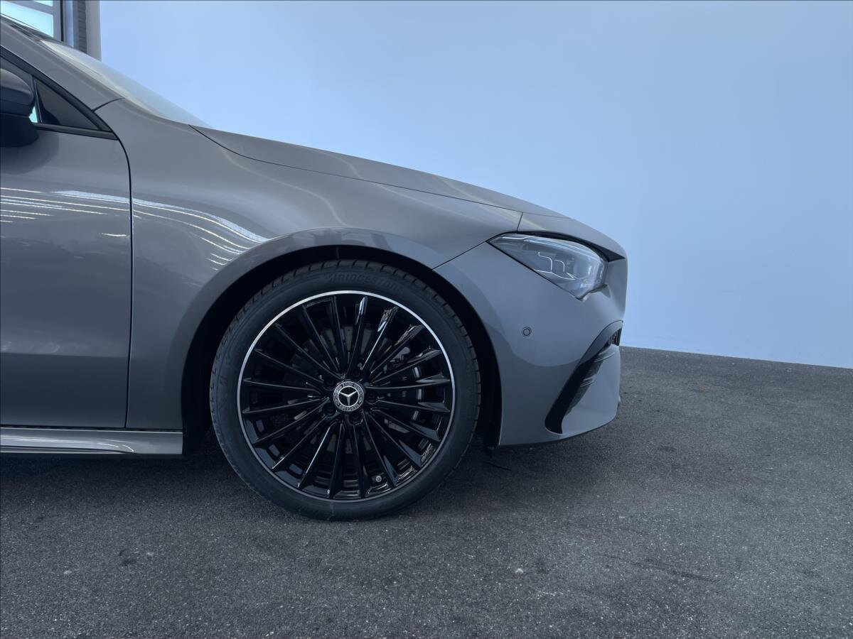 Mercedes-Benz CLA Kupé 1,3 l 120 kw