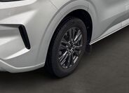 Ford Tourneo Custom 6