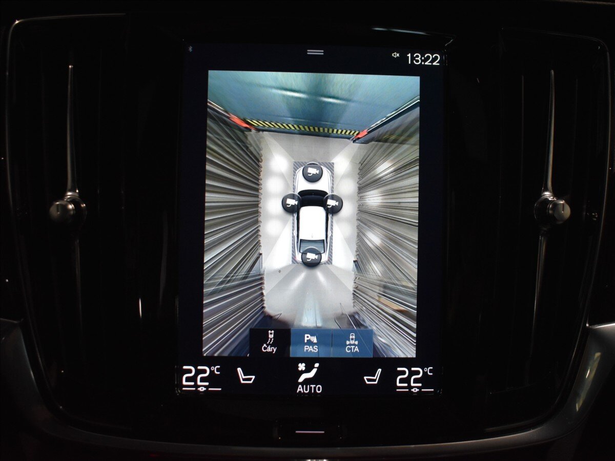 Volvo S90 Sedan / Limuzína 2,0 l 228 kw