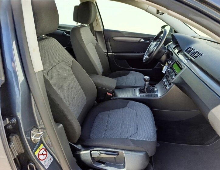 Volkswagen Passat Sedan 1,4 l 110 kw