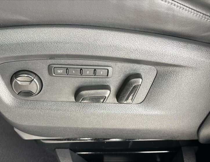 Volkswagen Multivan Kombi 2,0 l 146 kw