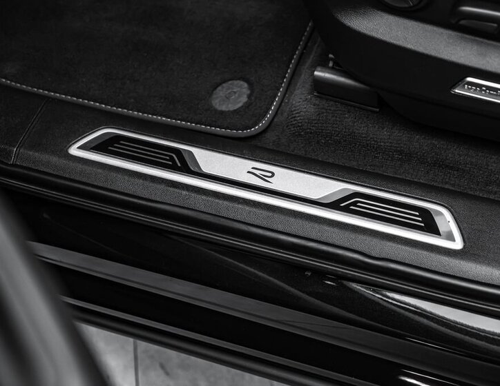 Volkswagen Touareg SUV / Terénní 3,0 l 210 kw