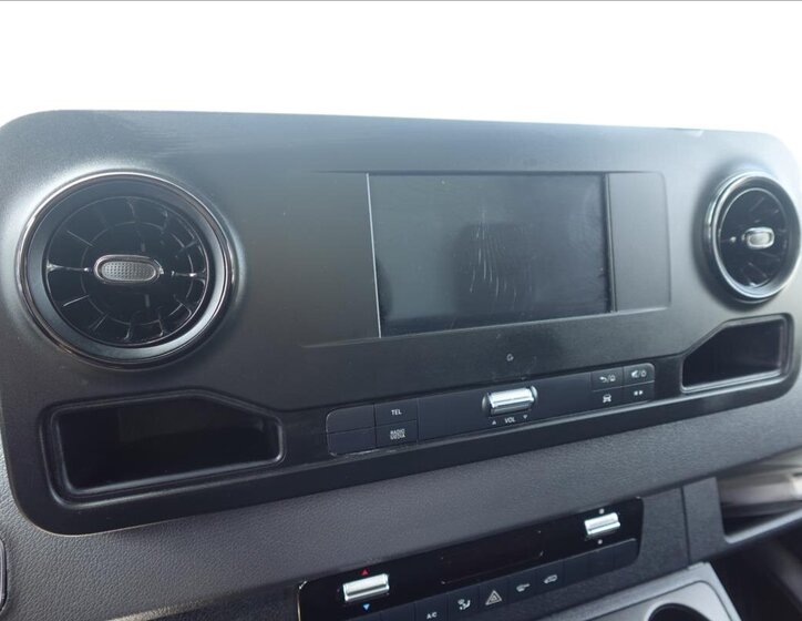 Mercedes-Benz Sprinter Valník 2,0 l 125 kw