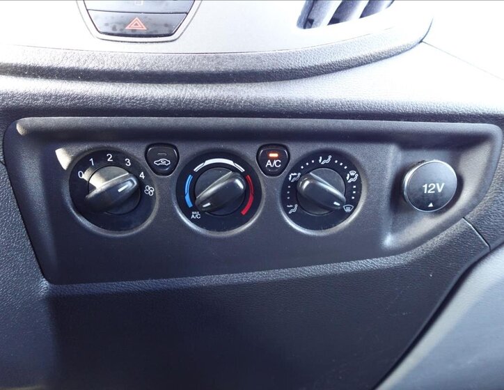 Ford Transit Ostatní 2,2 l 74 kw