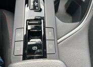 Toyota C-HR SUV / Terénní 2,0 l 145 kw