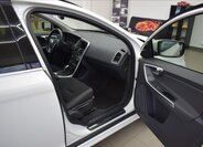 Volvo XC60 SUV 2,4 l 133 kw