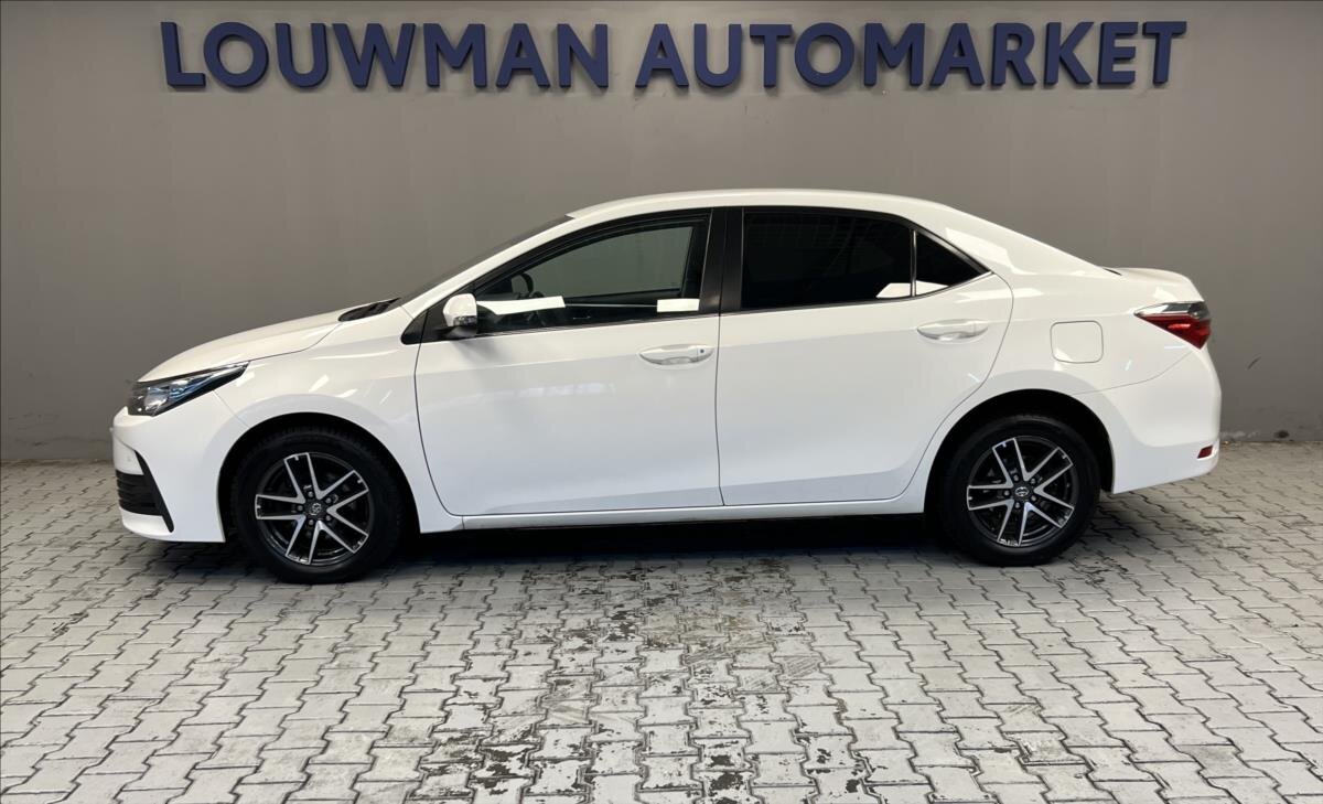 Toyota Corolla Sedan 1,6 l 97 kw