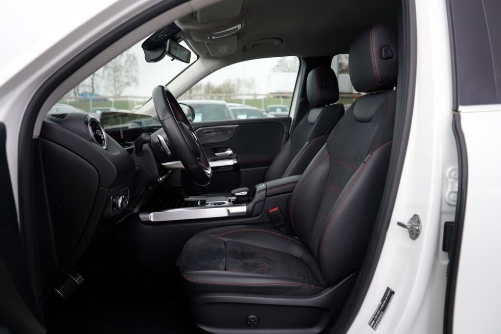 Mercedes-Benz GLB SUV / Terénní 2,0 l 110 kw