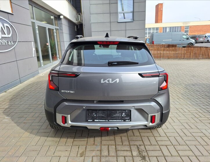 KIA Stonic SUV / Terénní 998,0 74 kw