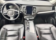 Volvo XC90 SUV / Terénní 2,0 l 235 kw
