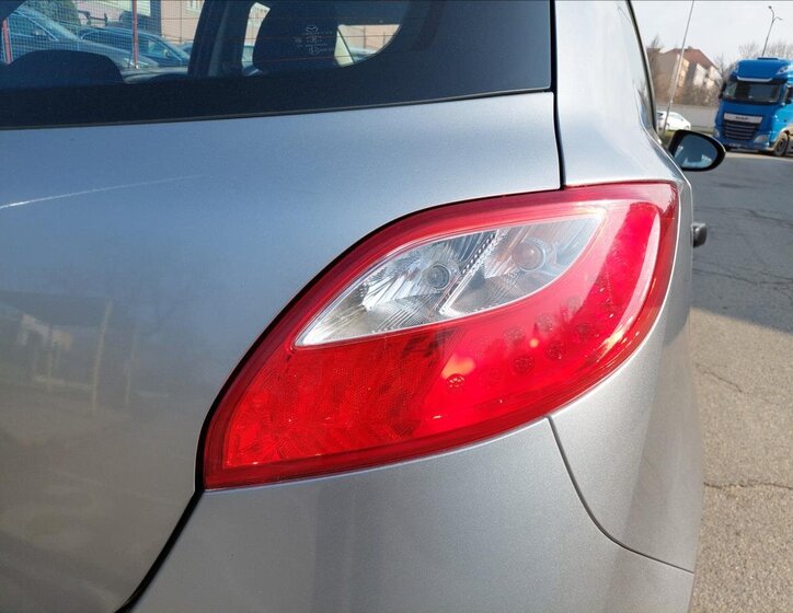 Mazda 2 Hatchback 1,3 l 55 kw