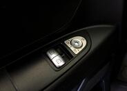 Mercedes-Benz Vito 21