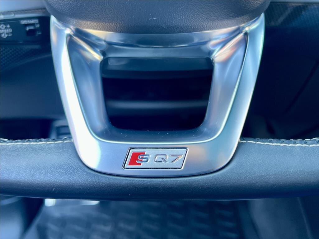 Audi SQ7 SUV / Terénní 4,0 l 320 kw