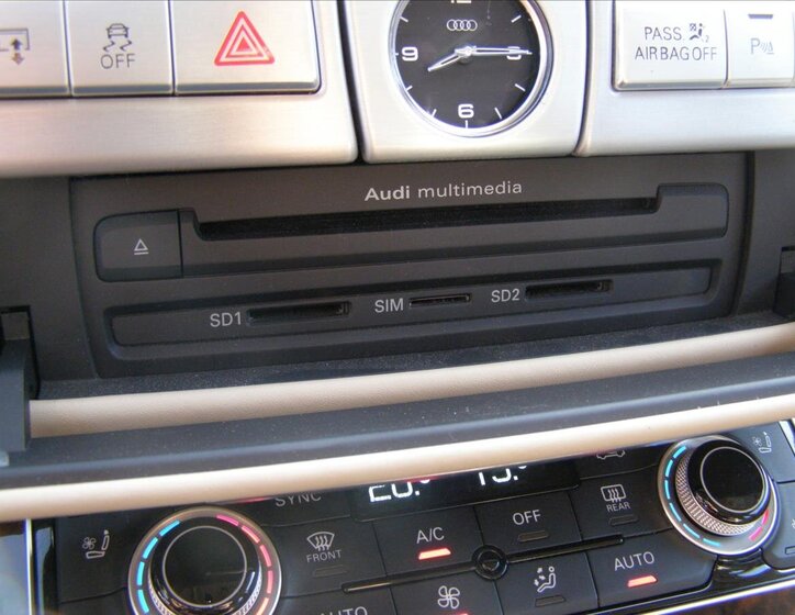 Audi A8 Sedan 6,3 l 368 kw