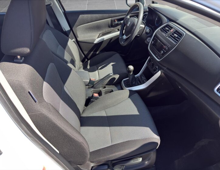 Suzuki SX4 S-Cross Hatchback 1,6 l 88 kw