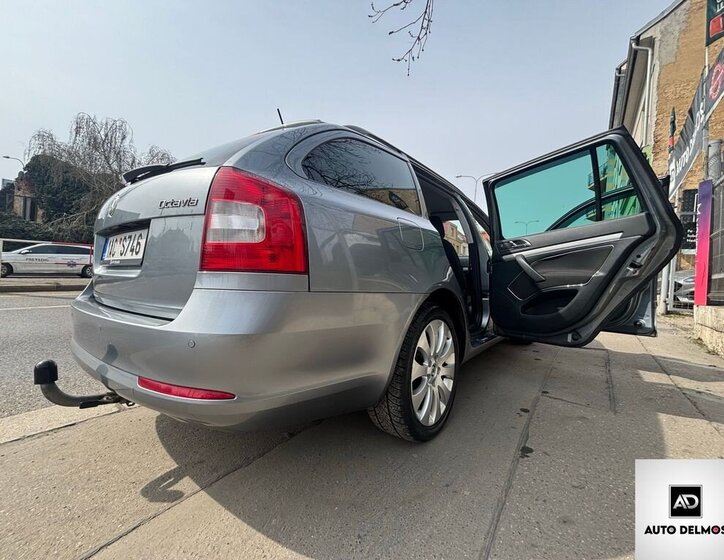 Škoda Octavia Kombi 2,0 l 103 kw