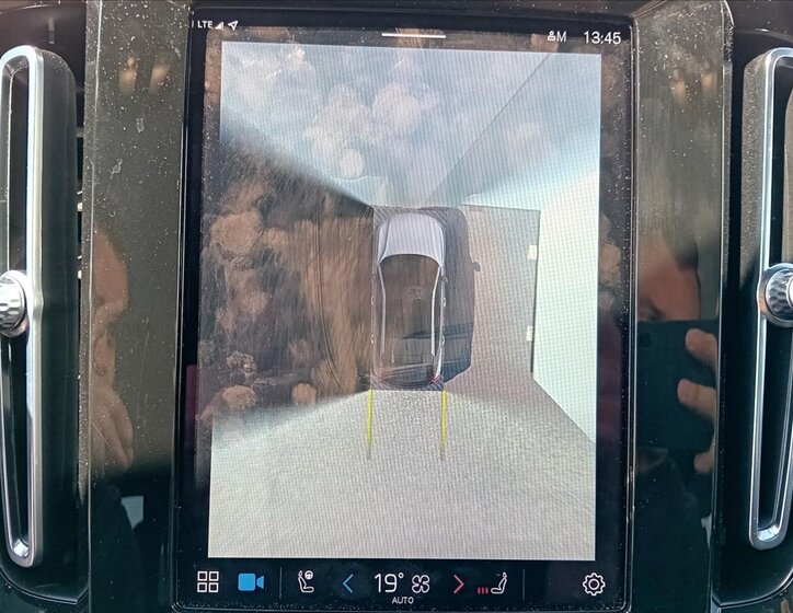 Volvo C40 Hatchback 0,0 300 kw