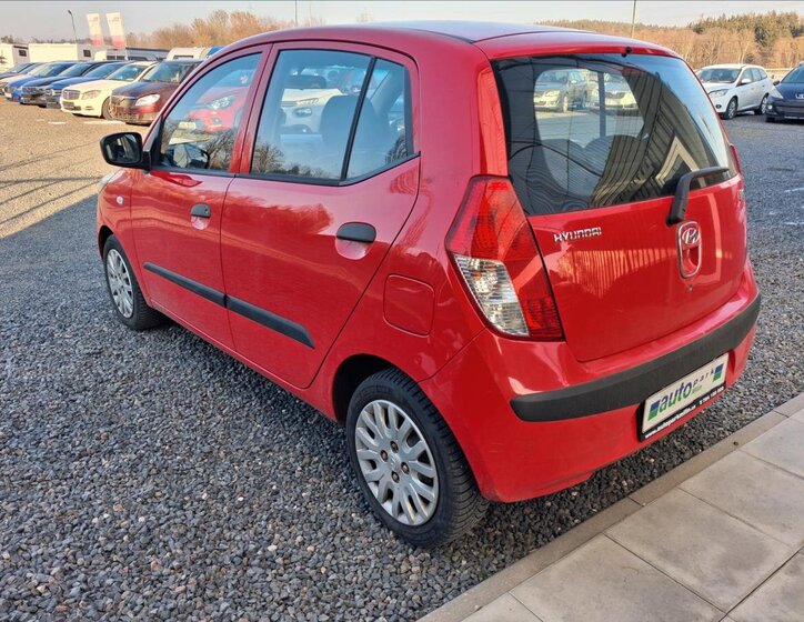 Hyundai i10 Hatchback 1,1 l 48 kw