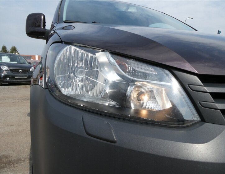 Volkswagen Caddy Kombi 1,6 l 75 kw