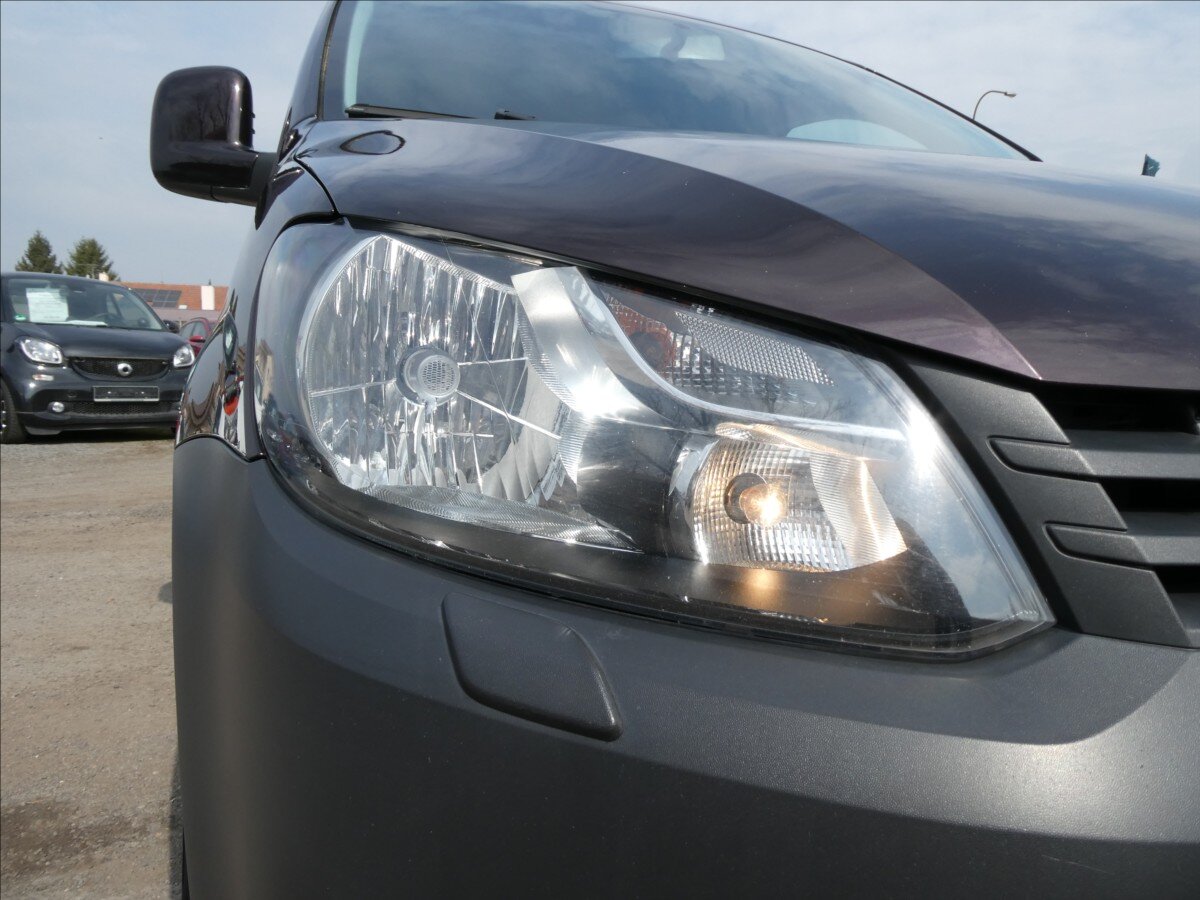 Volkswagen Caddy Kombi 1,6 l 75 kw