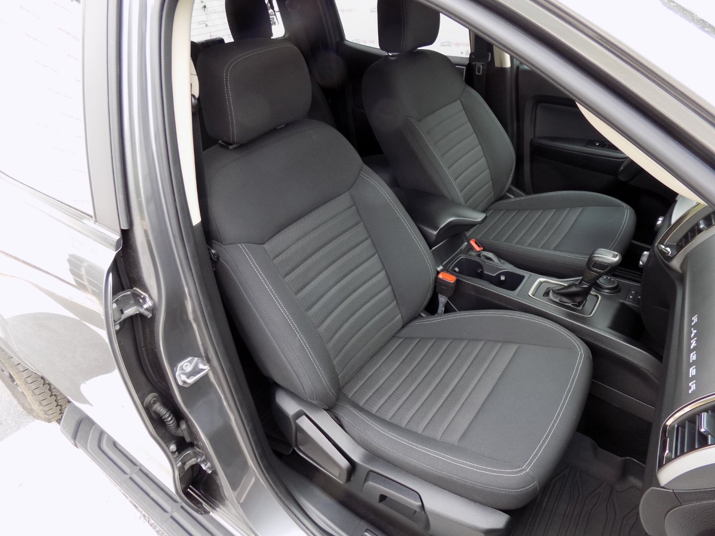 Ford Ranger SUV / Terénní 2,3 l 201 kw