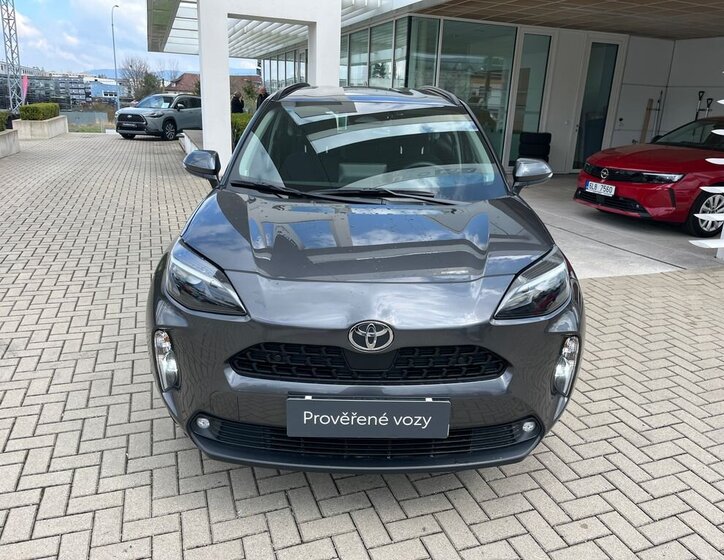 Toyota Yaris Cross SUV / Terénní 1,5 l 68 kw