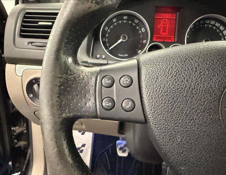 Volkswagen Golf Kombi 3,2 l 184 kw