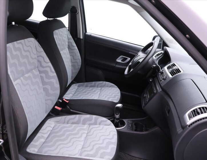 Škoda Fabia Kombi 1,6 l 77 kw