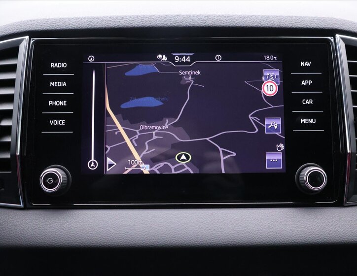 Škoda Karoq SUV / Terénní 2,0 l 85 kw