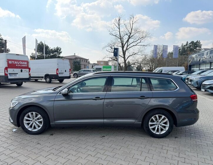 Volkswagen Passat Kombi 2,0 l 110 kw