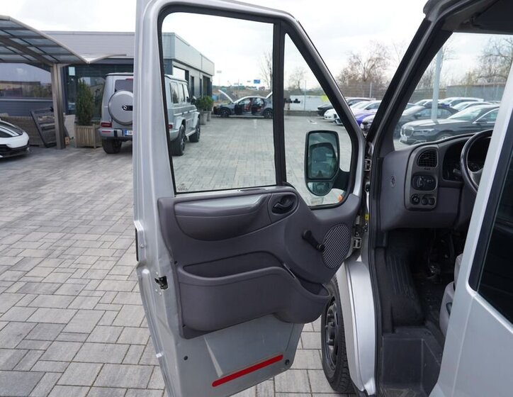 Ford Transit Skříň 2,0 l 73 kw