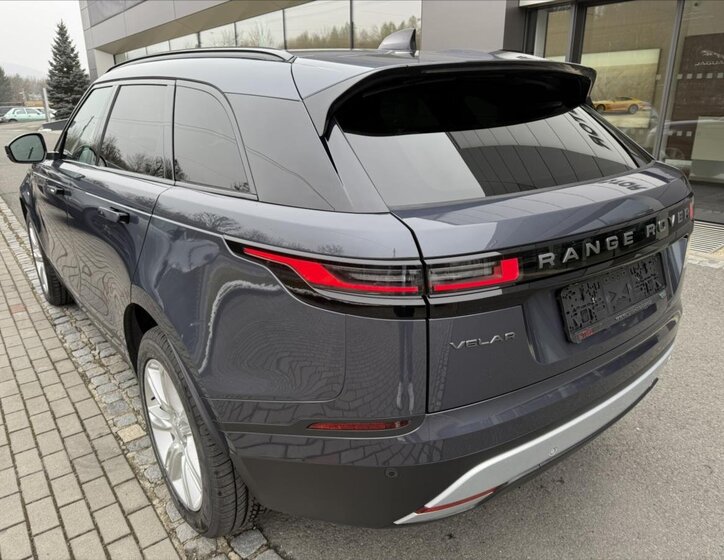 Land Rover Range Rover Velar SUV / Terénní 2,0 l 150 kw