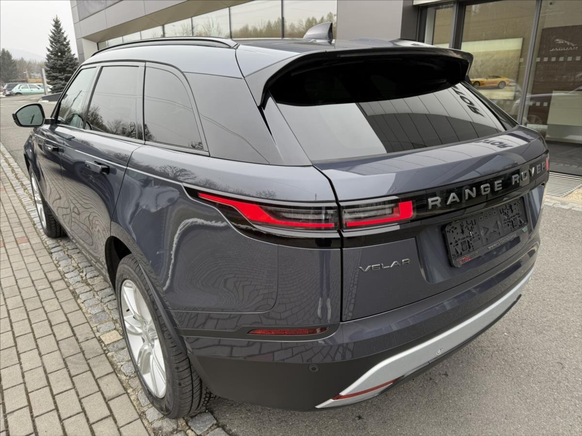 Land Rover Range Rover Velar SUV / Terénní 2,0 l 150 kw