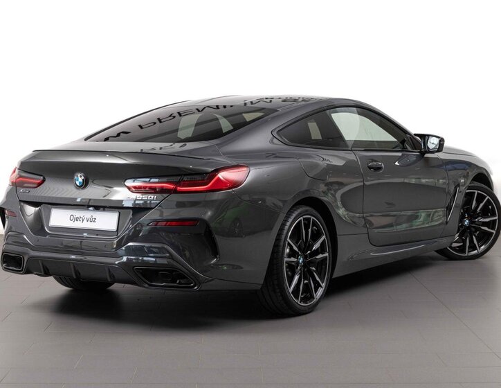 BMW Řada 8 Ostatní 4,4 l 390 kw