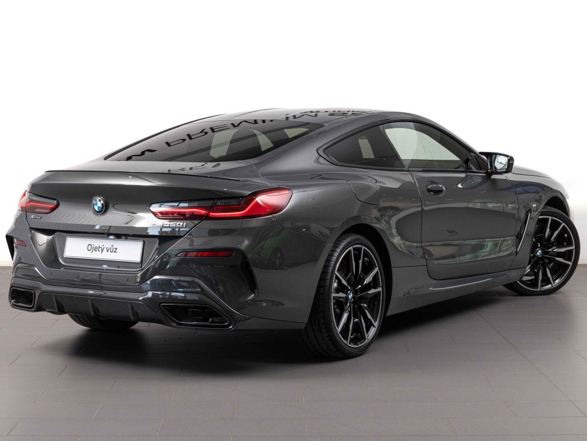 BMW Řada 8 Ostatní 4,4 l 390 kw