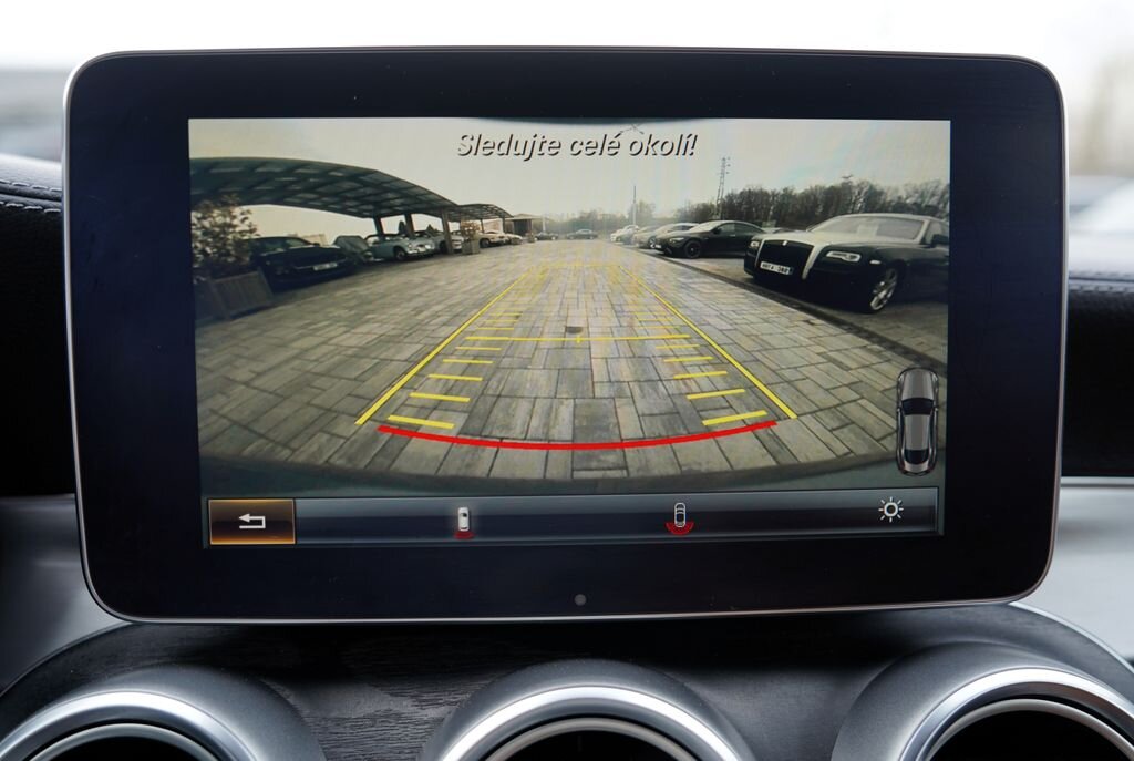 Mercedes-Benz Třídy C Kupé 2,1 l 150 kw