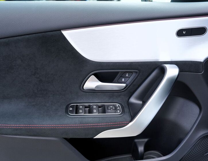 Mercedes-Benz Třídy A 14