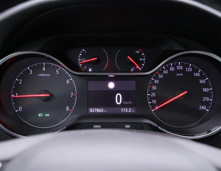 Opel Crossland SUV 1,2 l 81 kw