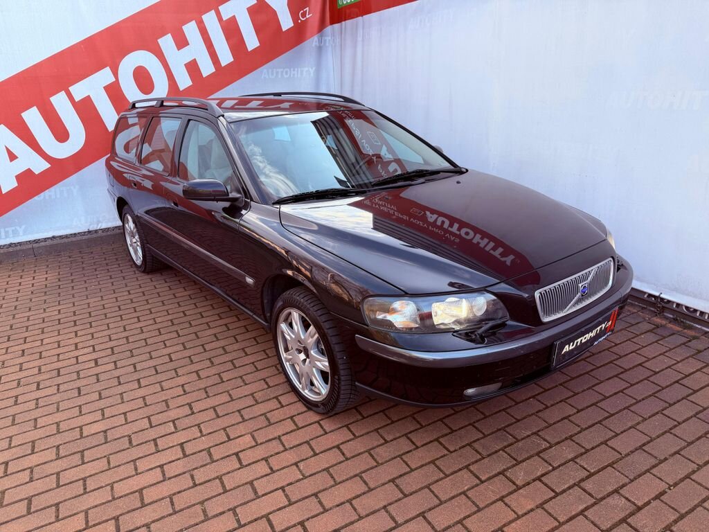 Volvo V70 Kombi 2,4 l 120 kw