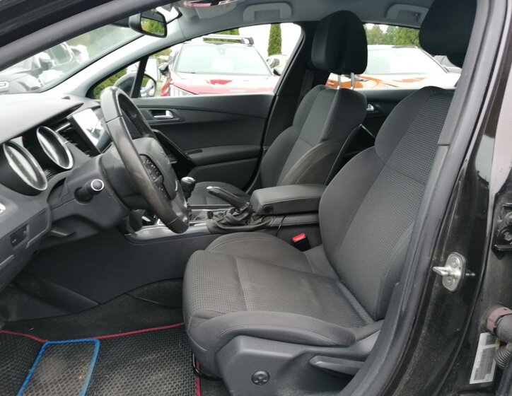 Peugeot 508 9
