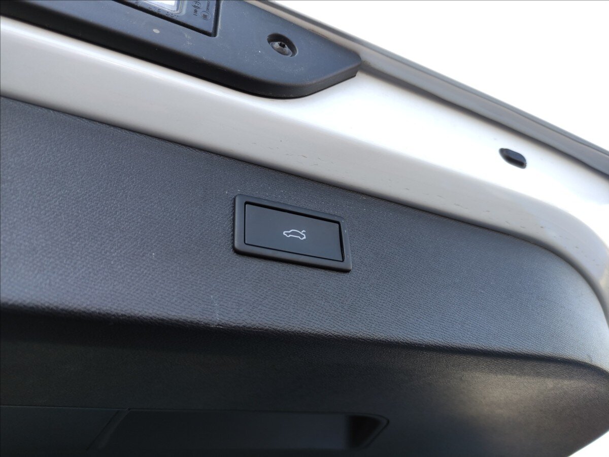 Cupra Formentor SUV / Terénní 2,0 l 245 kw