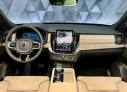 Volvo XC90 SUV / Terénní 2,0 l 184 kw