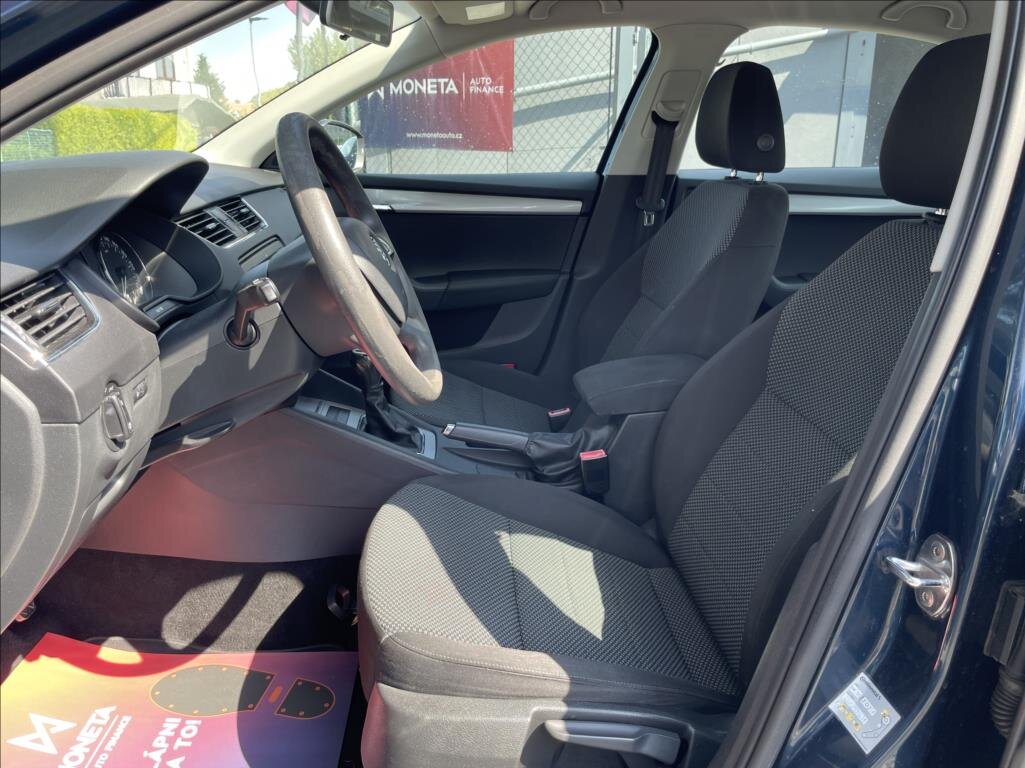 Škoda Octavia Sedan / Limuzína 1,2 l 77 kw