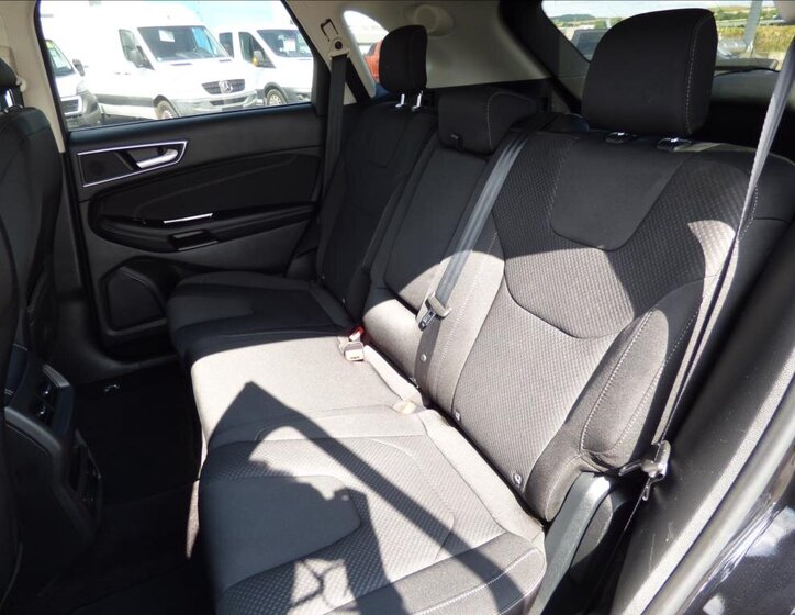 Ford Edge SUV / Terénní 2,0 l 132 kw