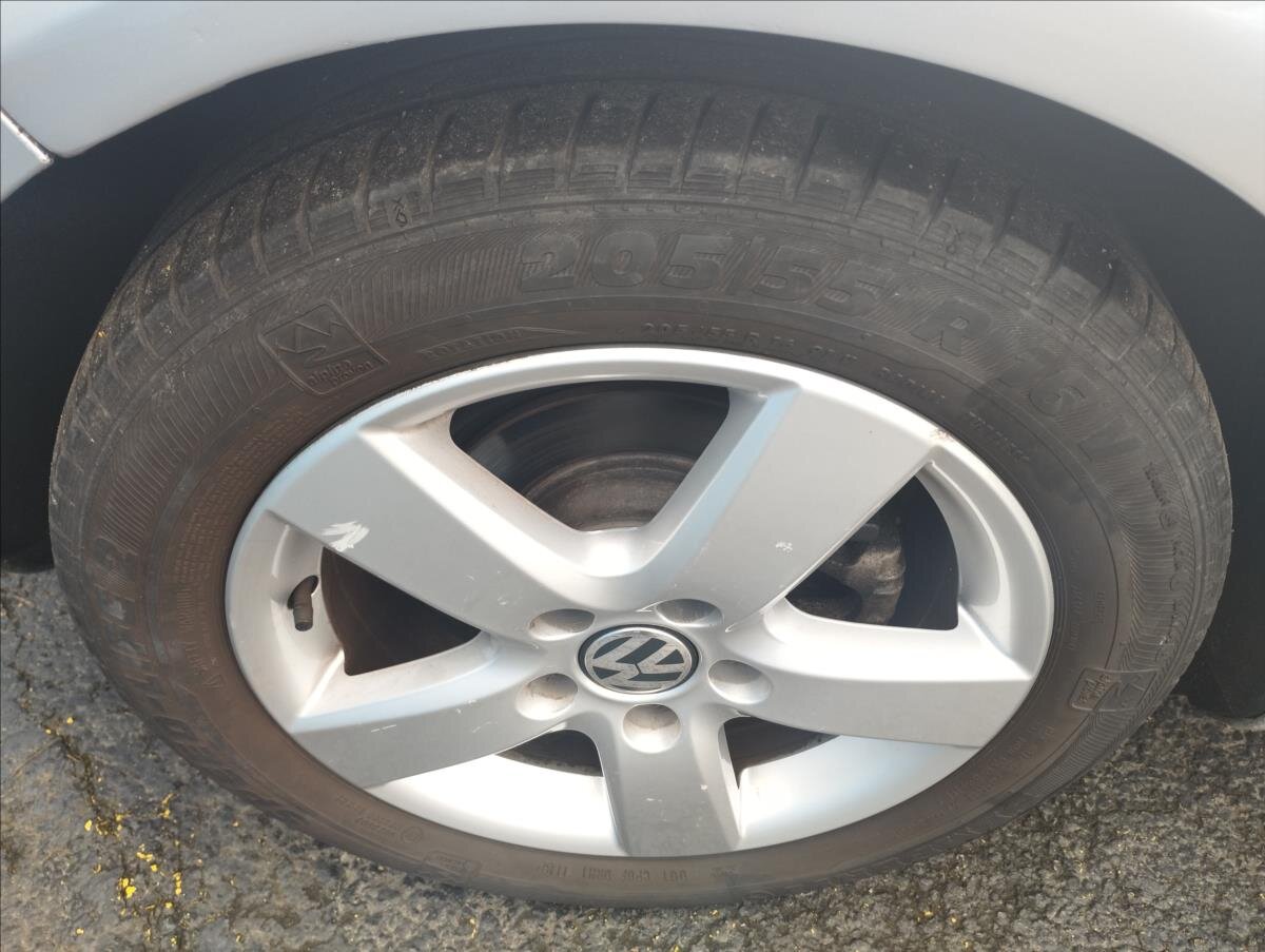 Volkswagen Golf Hatchback 1,6 l 75 kw