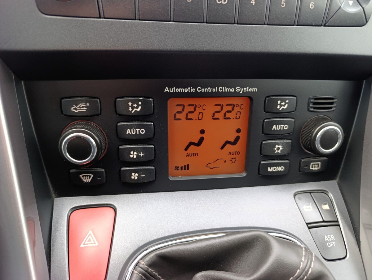 Fiat Croma Kombi 1,9 l 88 kw